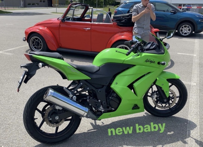 Photo of KAWASAKI NINJA 250 (2009)