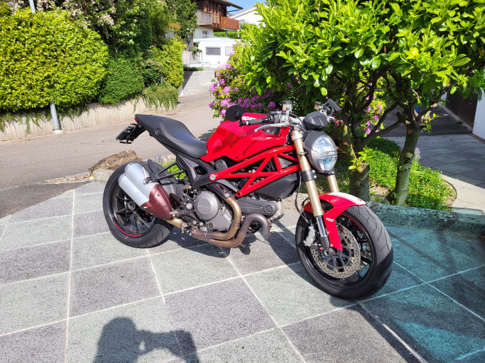 Picture of DUCATI MONSTER 1100 (2011)