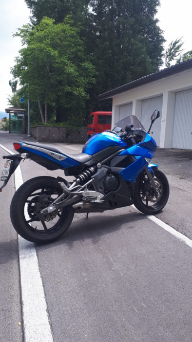Picture of KAWASAKI ER-6 (2009)