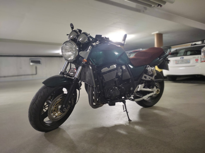 Photo of KAWASAKI ZRX 1100 (2000)