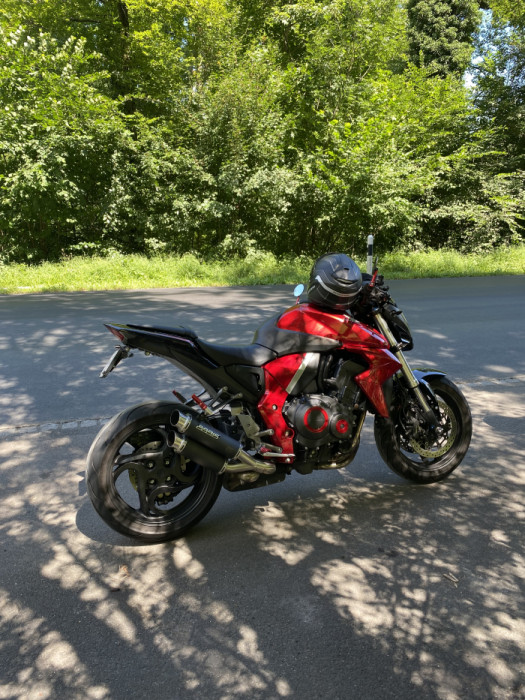 Photo of HONDA CB 1000 (2010)