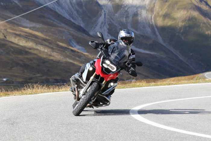 Photo of BMW R 1200 (2013)