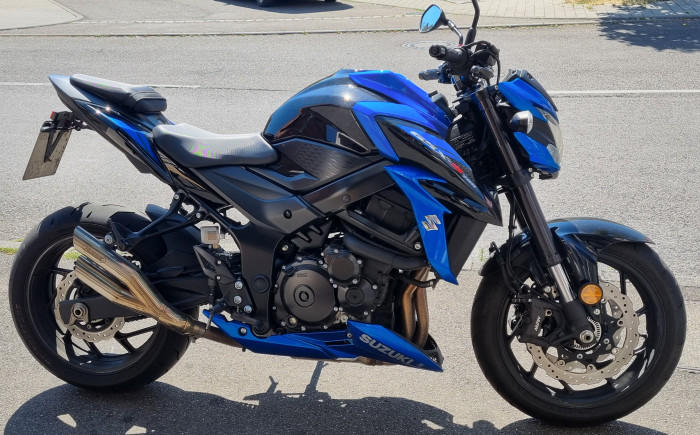 Photo of SUZUKI GSX-S 750 (2019)