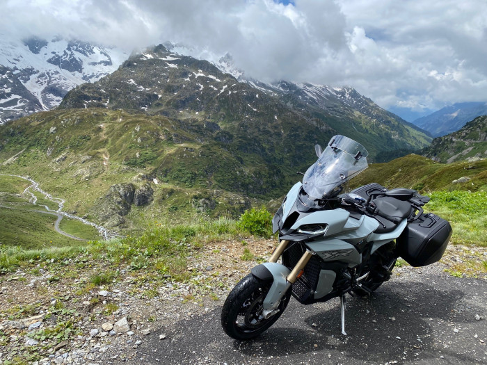 Picture of BMW S-SERIE (2020)