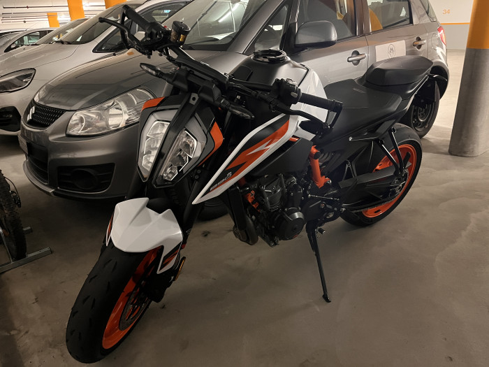Picture of KTM Duke (2020)