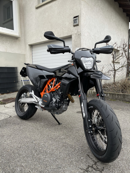 Picture of KTM Supermoto (2020)