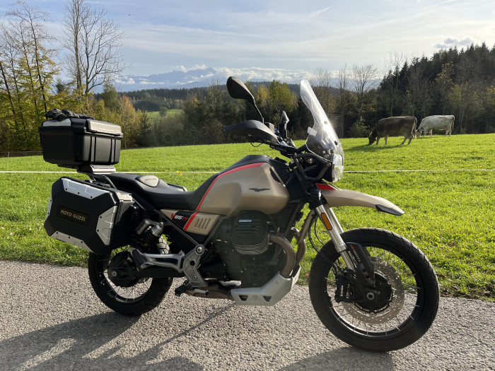 Photo of MOTO GUZZI V85 (2022)