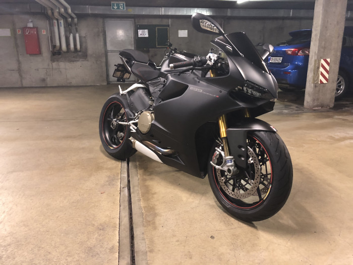 Photo of DUCATI PANIGALE 1199 (2015)