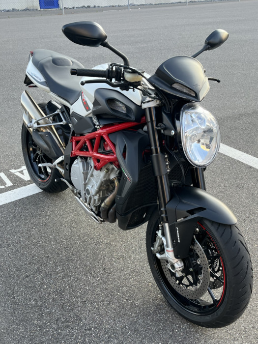 Photo of MV AGUSTA Brutale (2015)