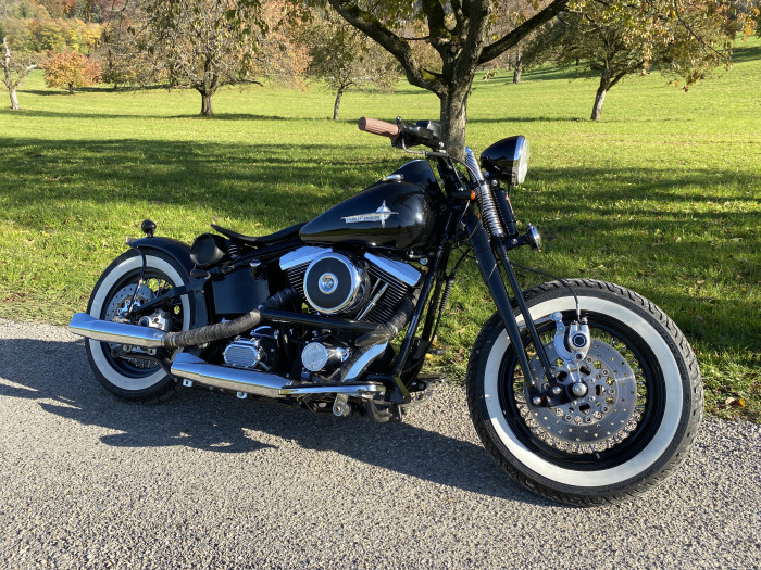 Picture of HARLEY-DAVIDSON FXST (1997)
