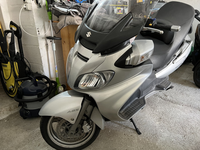 Photo of SUZUKI AN 650 (2005)