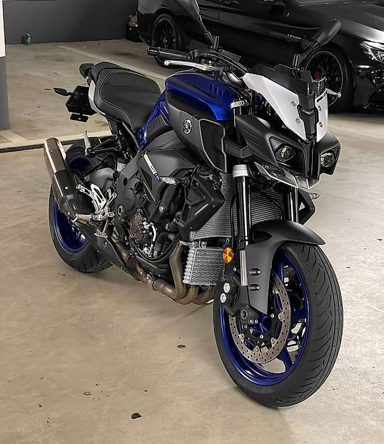 Picture of YAMAHA MT-10 (2018)