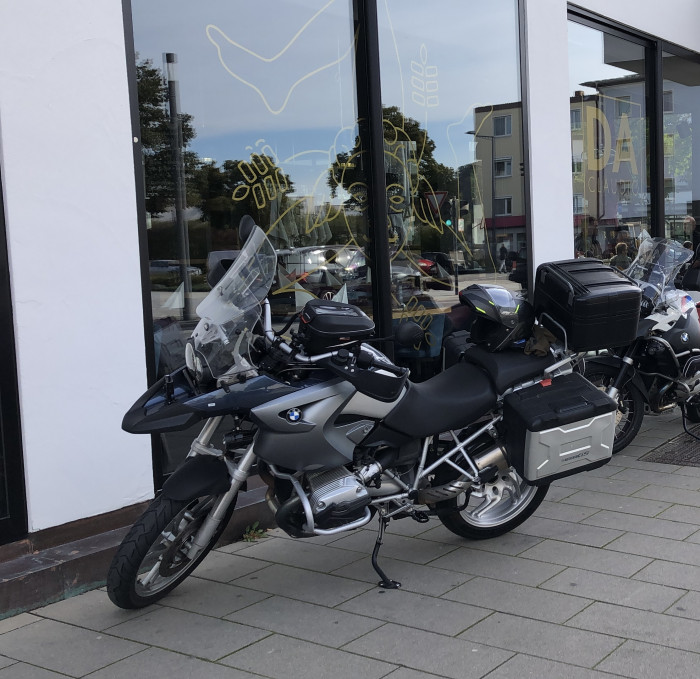 Photo of BMW R 1200 (2006)