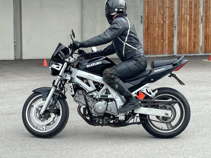 Photo of SUZUKI SV 650 (2003)