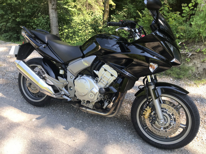Photo of HONDA CBF 1000 (2007)