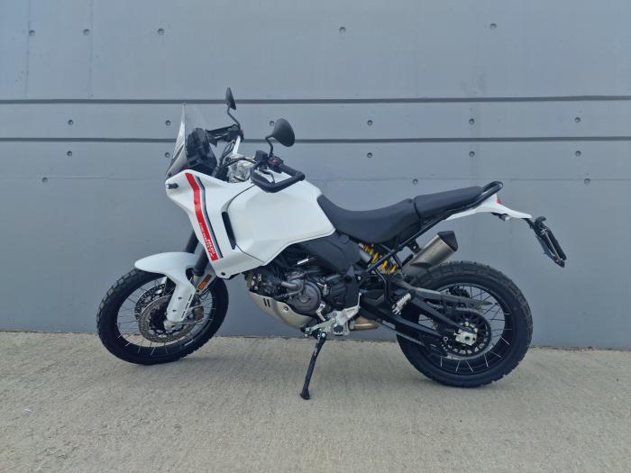 Picture of DUCATI DESERT X (2023)