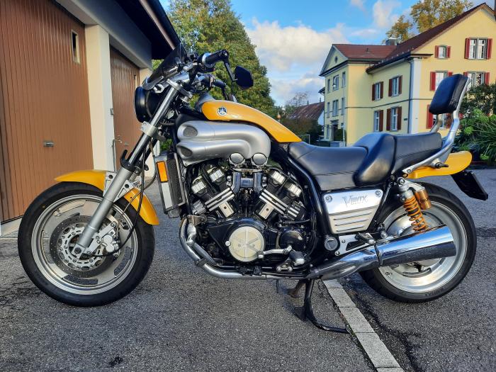 Photo of YAMAHA V-MAX (1994)