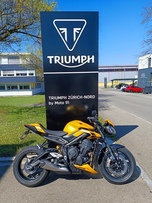 Photo of TRIUMPH Street Triple (2023)