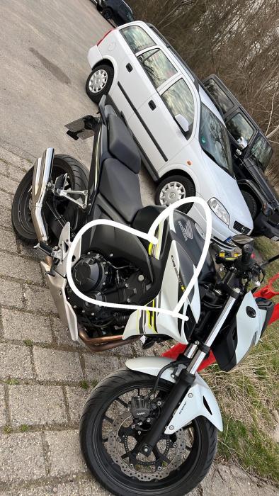 Photo of HONDA CBF 500 (2016)