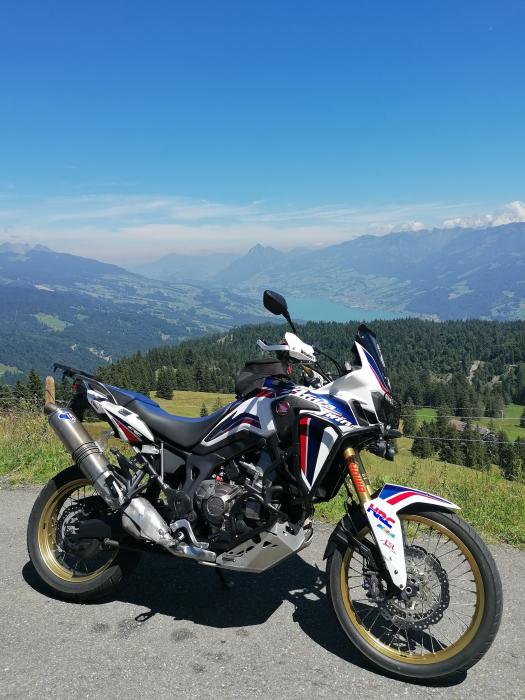 Photo of HONDA CRF 1000 (2017)