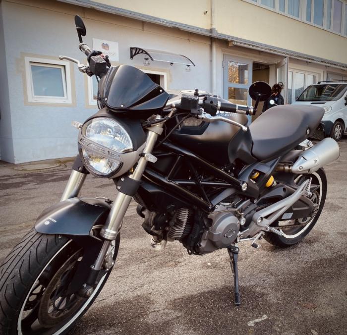 Picture of DUCATI MONSTER 696 (2009)