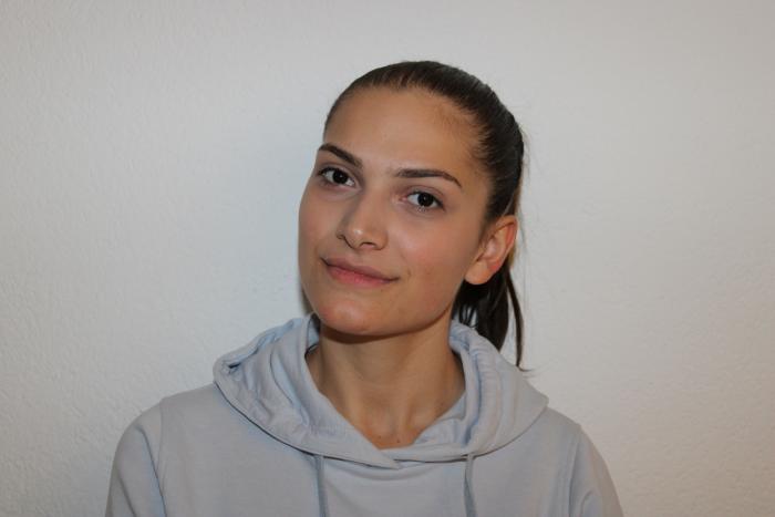 Profile picture of Yasmina