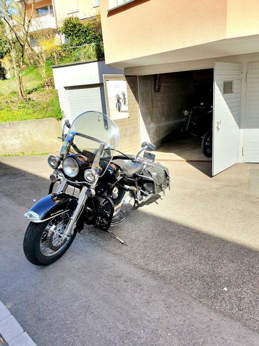 Picture of HARLEY-DAVIDSON FLH (1998)
