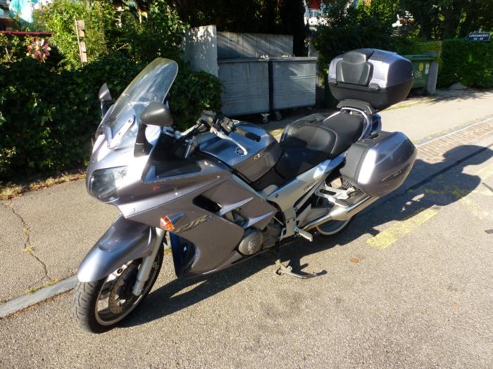 Photo of YAMAHA FJR (2003)