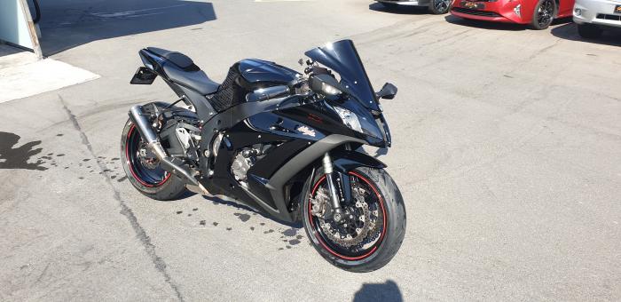 Photo of KAWASAKI ZX (2011)