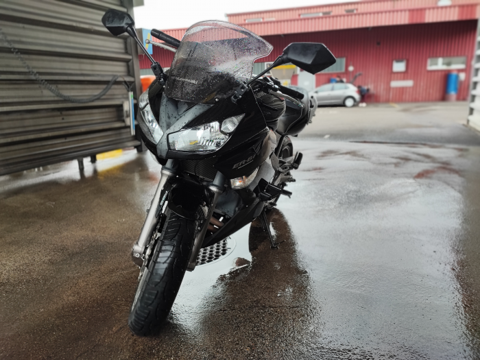 Photo of KAWASAKI ER-6 (2011)