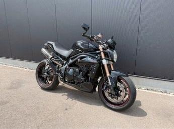 Photo of TRIUMPH Speed Triple (2015)