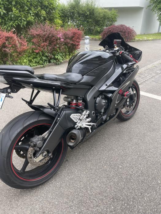 Photo of YAMAHA YZF-R6 (2006)