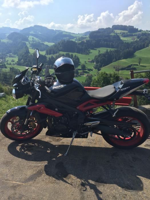 Photo of TRIUMPH Street Triple (2016)