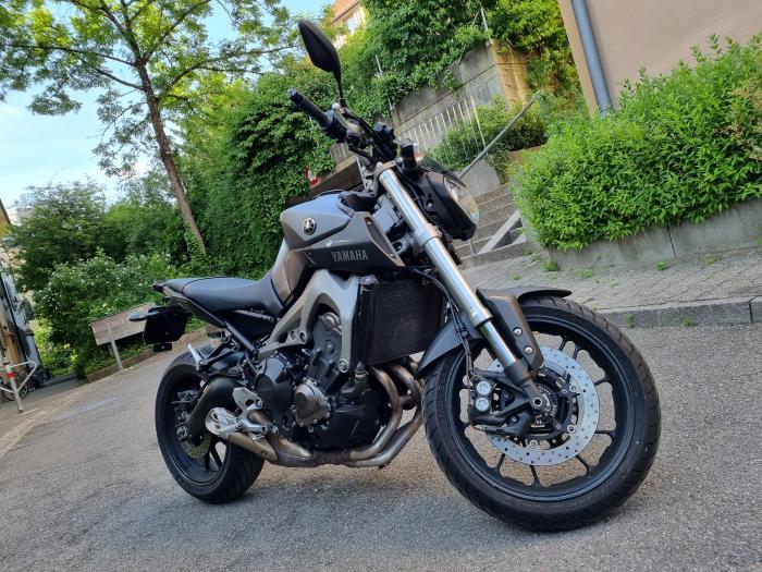Photo of YAMAHA MT-09 (2015)
