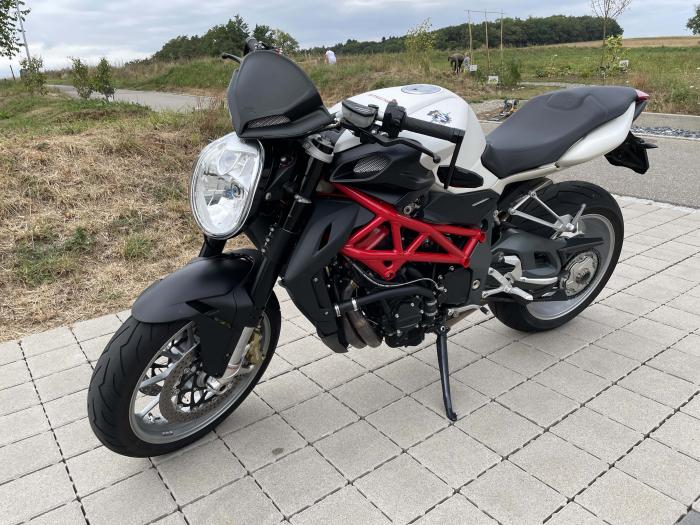 Photo of MV AGUSTA Brutale (2014)