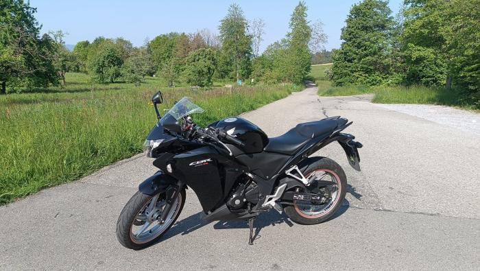 Picture of HONDA CBR 250 (2011)