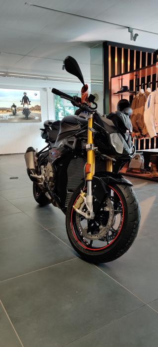 Photo of BMW S-SERIE (2020)