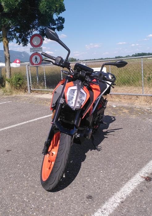 Picture of KTM 390 Duke (2020)