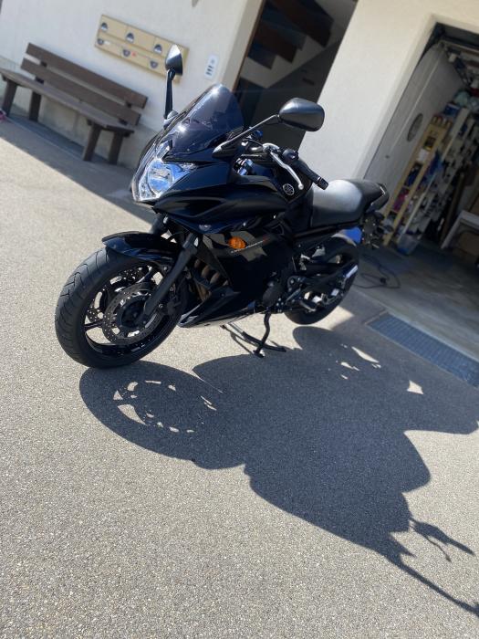 Photo of YAMAHA XJ 6 (2014)