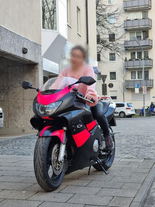 Photo of HONDA CBR 600 (1999)