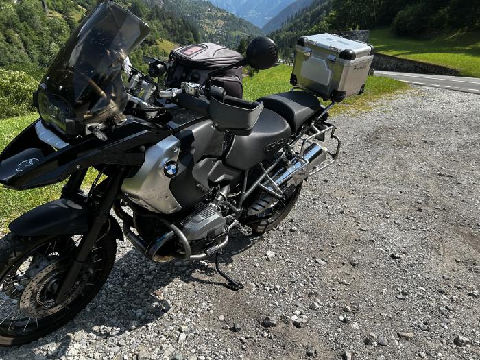 Photo of BMW R 1200 (2011)