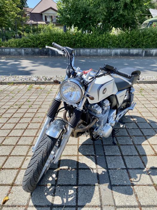 Picture of HONDA CB 1100 (2013)