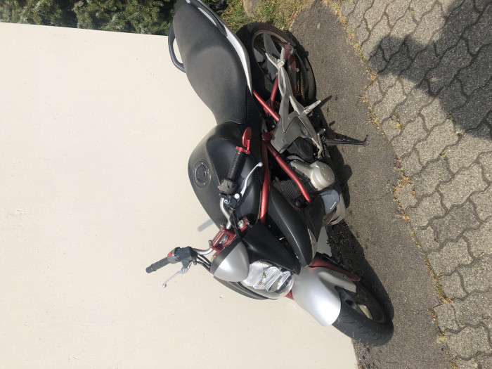 Picture of KAWASAKI ER-6 (2006)